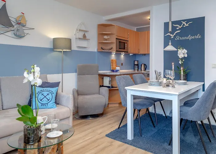 Carmen Sylva Strandperle 24 *